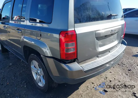 2012 Jeep Patriot Sport из США, поврежденный, VIN 1C4NJRBB9CD584286
